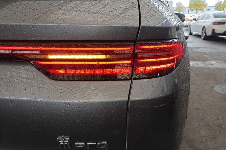 Used BYD Song Pro New Energy 2025 2nd Generation Intelligent Driving Version DM-i 75KM Leading Edition
