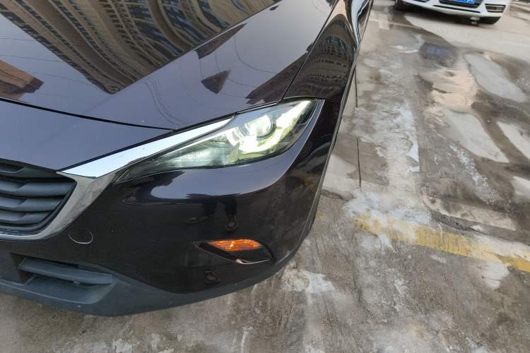 Used Mazda CX-4 2018 2.0L Automatic Two-Wheel Drive Blue Sky Dynamic Version China V Standard
