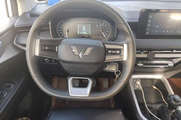 TDK.VehicleDetails.img