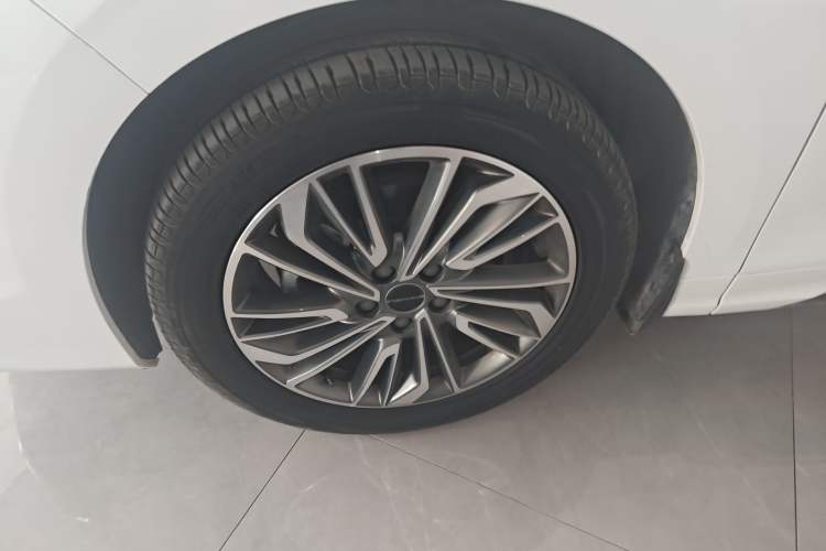 Used FORTHING Yacht 2024 1.5T DCT Guanhai Edition
