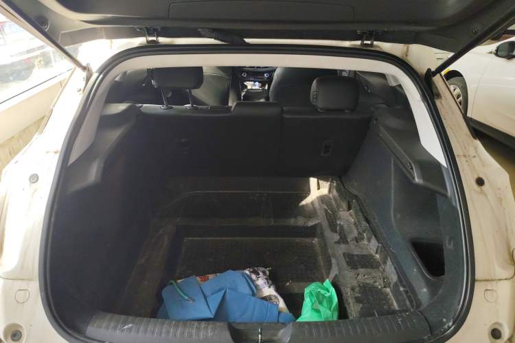 Used Buick Velite 6 2023 430km Range Commuter Version
