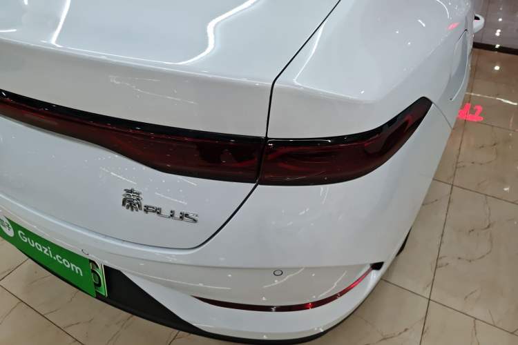 Used BYD Qin PLUS 2025 DM-i Smart Drive 55KM Leading Model
