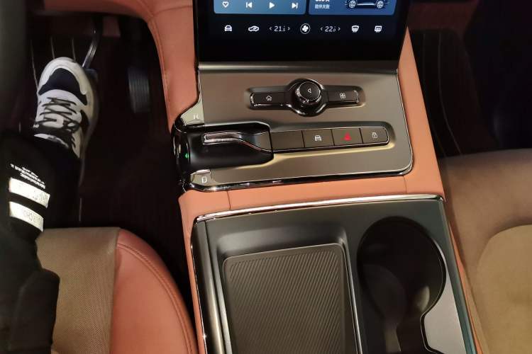 Used Nio EC6 2020 605 km Sport Edition
