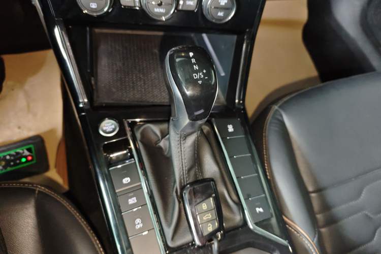 Used Volkswagen Passat 2019 330TSI Elite Edition China V Standard
