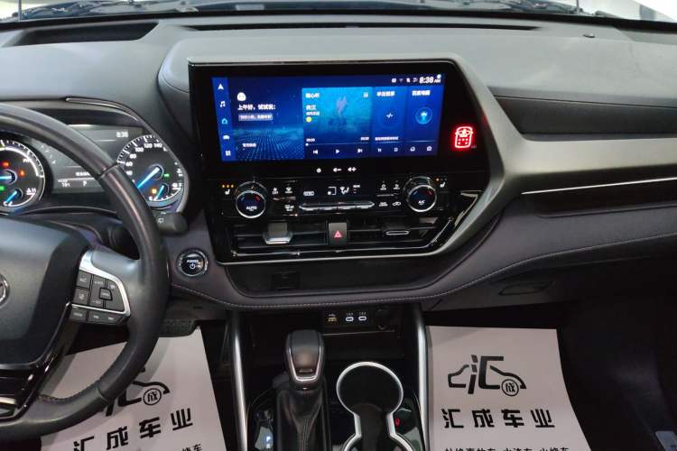 Used Toyota Highlander 2023 2.5L Smart Electric Hybrid Dual-Engine Four-Wheel Drive Prestige Version – 7 Seats