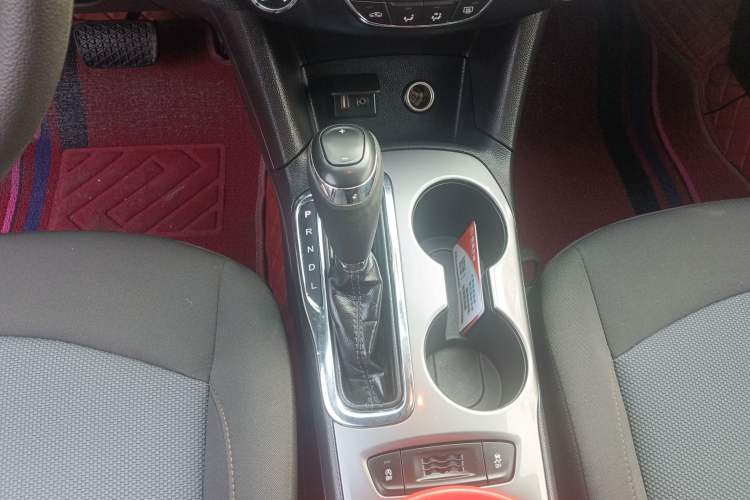 Used Chevrolet Cruze 2018 320 Automatic Pioneer Sunroof Edition
