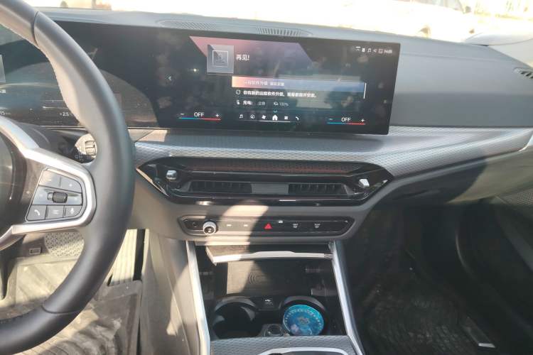 Used BMW i3 2025 eDrive 40 L Midnight Edition
