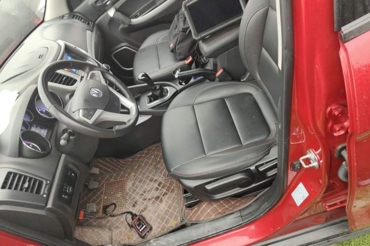 Used Changan CS35 2016 1.6L Manual Luxury Model China V Standard