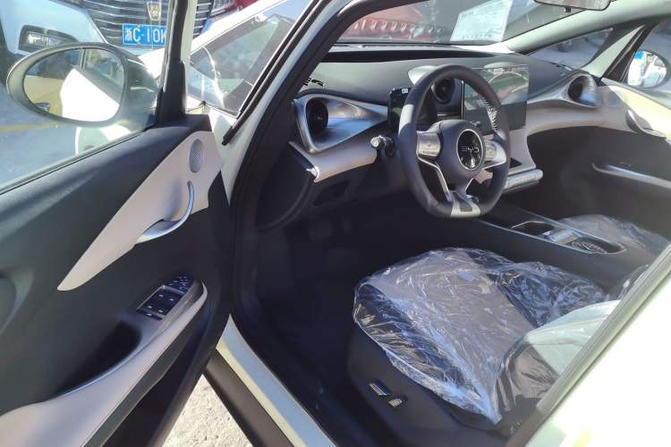 Used BYD Dolphin 2025 420km Free Edition
