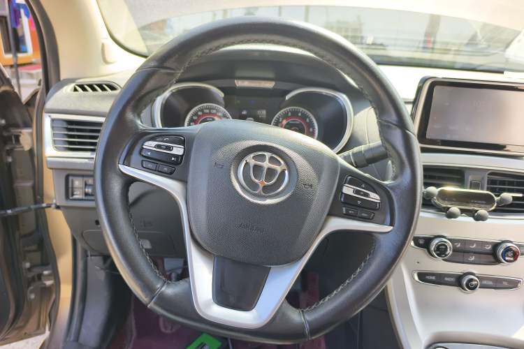 Used Brilliance H3 2017 1.5L Manual Luxury Model
