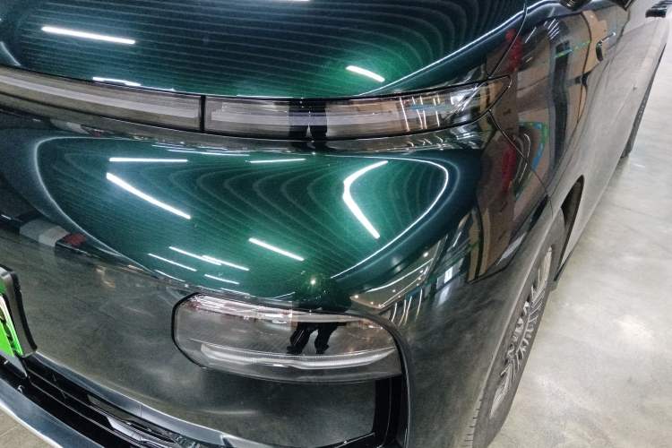 Used  LEVC L380 2025 805 km Flagship Version All-Wheel Drive
