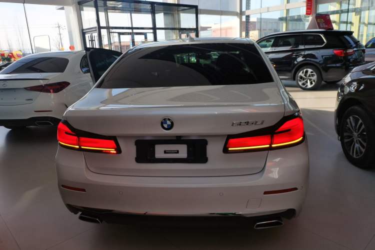 Used BMW 5 Series 2021 525Li Luxury Package
