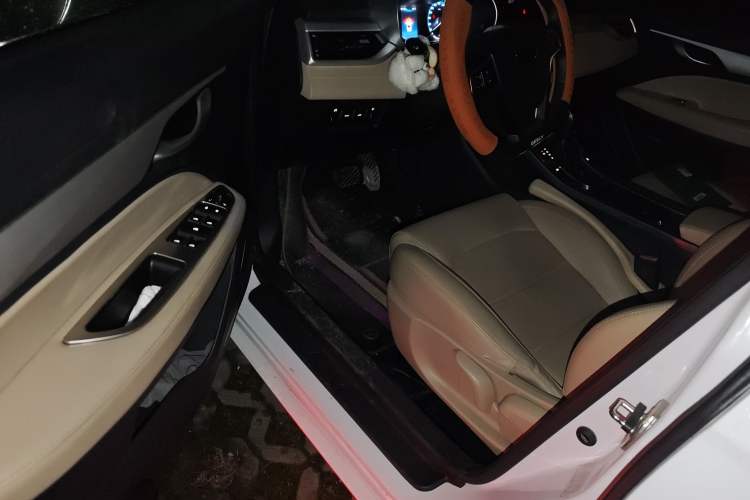 Used Geely Auto Emgrand 2018 1.5L CVT Luxury Model
