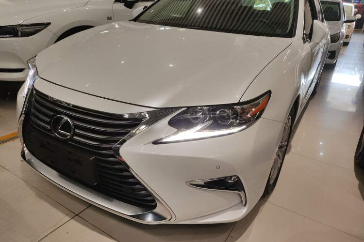 Used Lexus ES 2015 200 Elite Edition