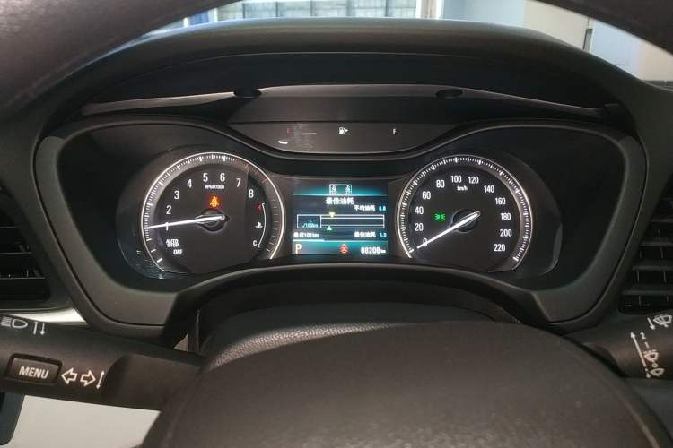 Used Buick GL6 2018 18T 6-Seater Elite Model
