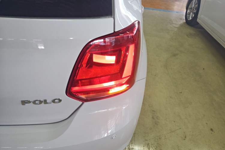 Used Volkswagen Polo 2016 1.4L Automatic Trendy Model
