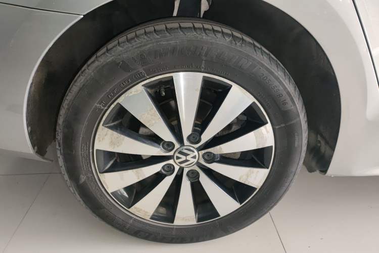 Used Volkswagen Sagitar 2017 180TSI Automatic Luxury Edition