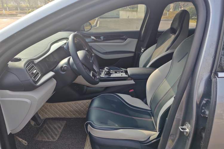 Used BYD Qin PLUS 2021 EV 600KM Flagship Model