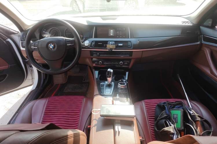 Used BMW 5 Series 2014 525Li Leading Model