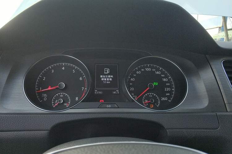 Used Volkswagen Golf 2015 1.4TSI Automatic Comfort Model
