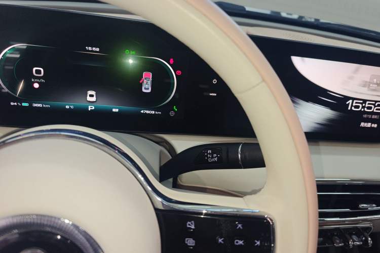 Used ORA Ballet Cat 2022 401 km Nutcracker Edition