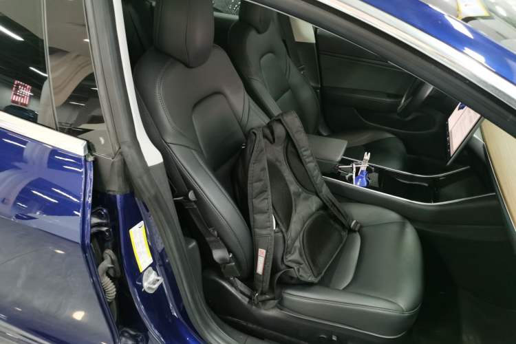 Used Tesla Model 3 (Import) 2019 Long-Range All-Wheel-Drive Version