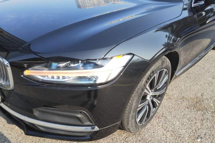 Used Volvo S90 2022 B5 Zhiyi Luxury Edition