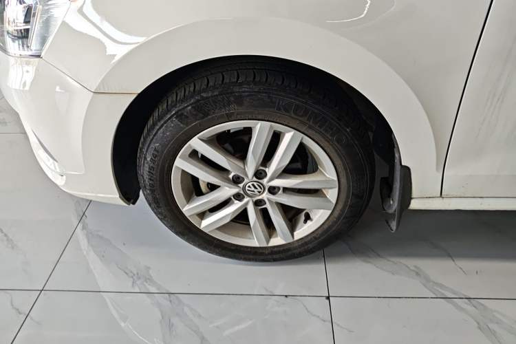 Used Volkswagen Jetta 2019 Dream Edition 1.5L Manual Fashion Version
