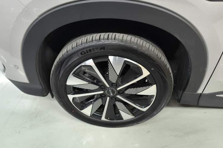 Used BYD Song PLUS New Energy 2025 EV 520km Premium Version
