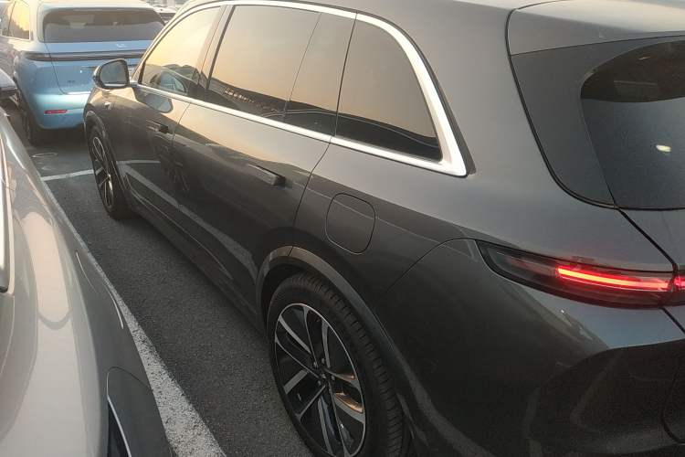 Used Li Auto L7 2024 Ultra Model
