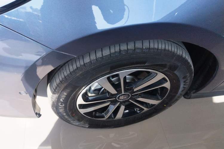 Used BYD Qin PLUS 2025 DM-i Smart Drive 120KM Superior Model
