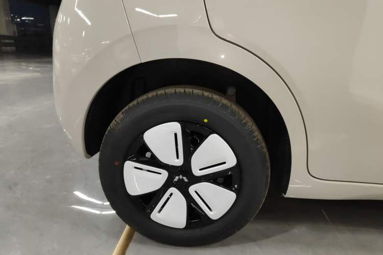 Used Wuling Hongguang MINIEV 2025 Four-Door Version Advanced Edition