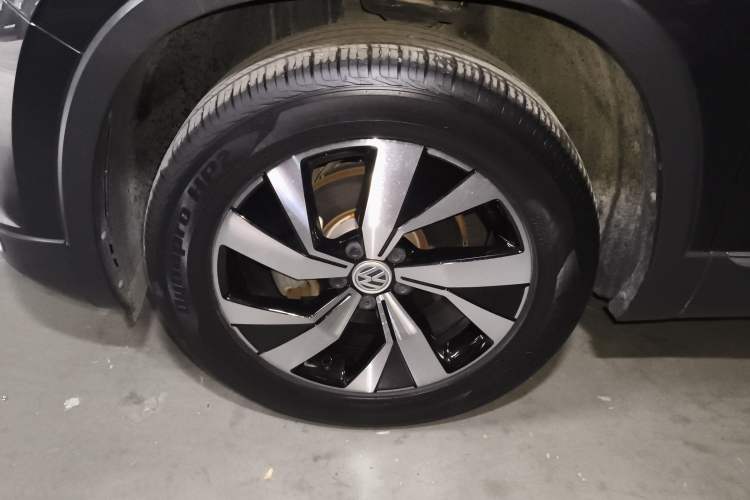 Used Volkswagen Tayron 2021 280TSI Two-Wheel Drive Luxury Smart Connectivity Version
