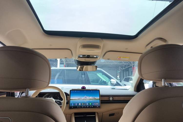 Used Hima AITO M7 2024 1.5T Intelligent Drive 4WD Ultra Version 5 Seats
