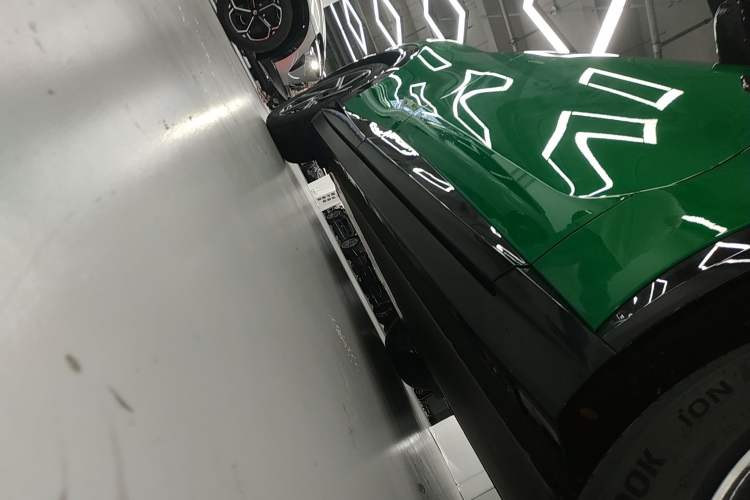 Used  YU7 2025 Ultra-Long Range All-Wheel Drive Pro Version
