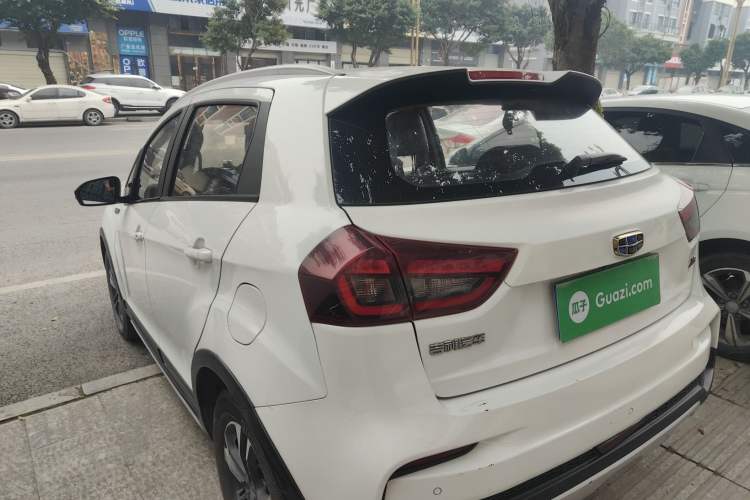 Used Geely Auto Vision X3 2019 Upgraded Model 1.5L Manual Elite Version