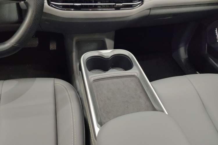 Used Bestune Yueyi 03 2025 565km Enjoy Edition