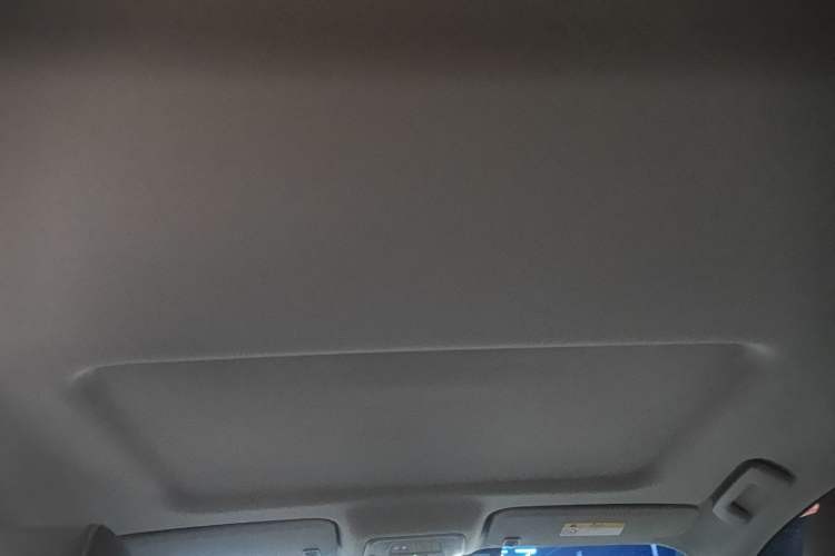 Used Buick GL8 2023 Land Executive Class Smart Enjoyment Model
