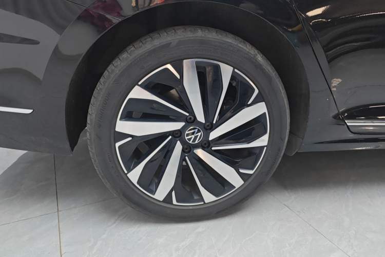 Used Volkswagen Passat 2024 330TSI Elite Edition
