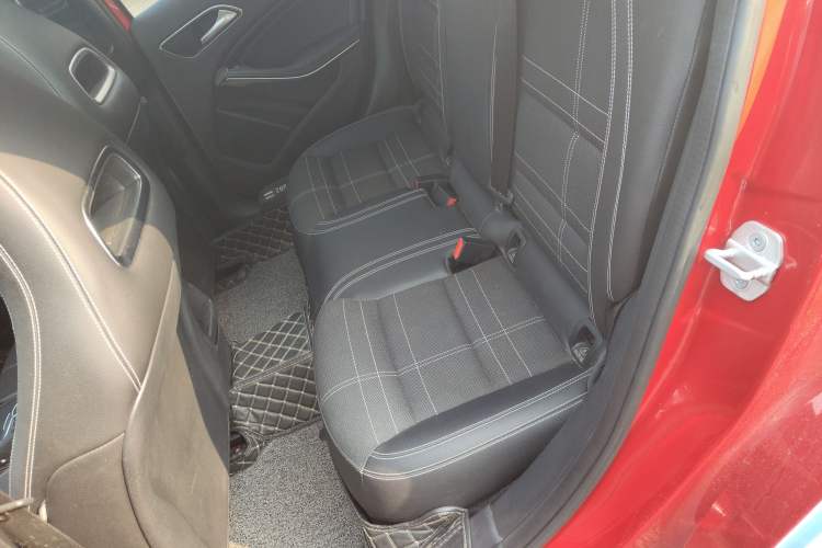 Used Mercedes-Benz A-Class 2016 A 200 Fashion Model