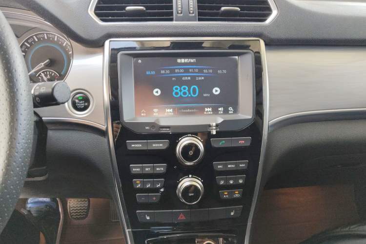 Used Haval H2 2014 1.5T Manual Two-Wheel Drive Elite Edition
