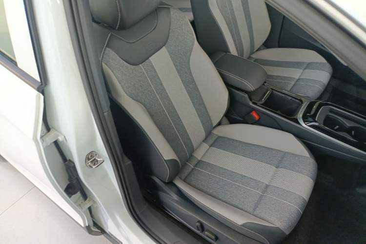 Used Volkswagen ID.4 CROZZ 2025 Pure Edition
