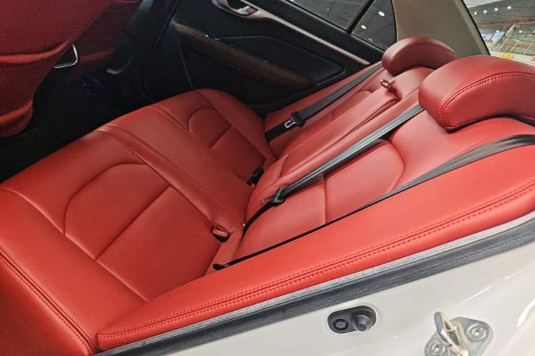 Used Geely Auto Vision 2019 Upgraded Model 1.5L CVT Luxury Version China VI Standard