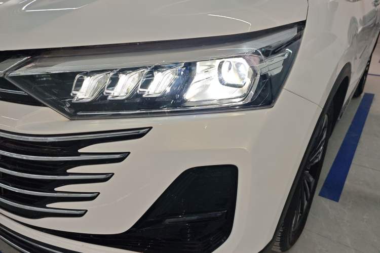 Used Bestune T77 2023 1.5T Automatic Luxury Model
