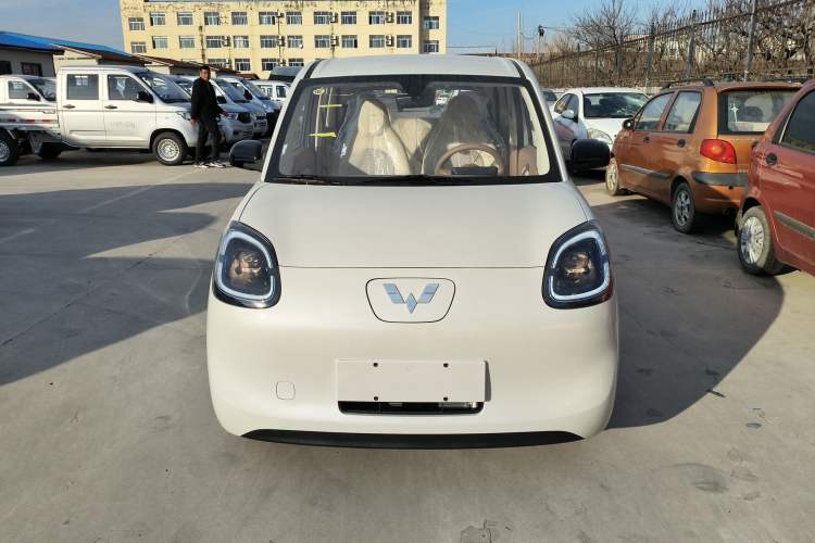 Used Wuling Hongguang MINIEV 2025 Four-Door Version Advanced Edition
