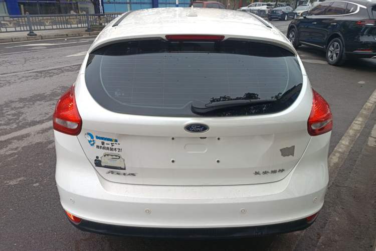 Used Ford Focus 2017 Hatchback 1.6L Automatic Fashion Edition Smart Drive Version
