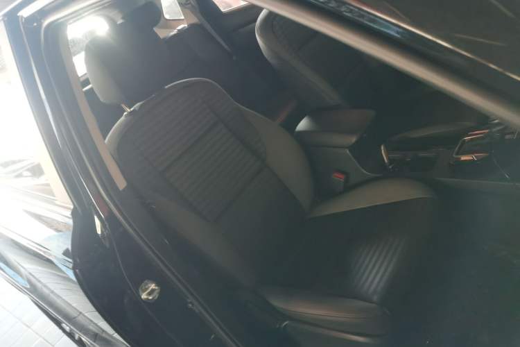 Used Kia Sportage R 2019 2.0L Automatic Smart Luxury Edition
