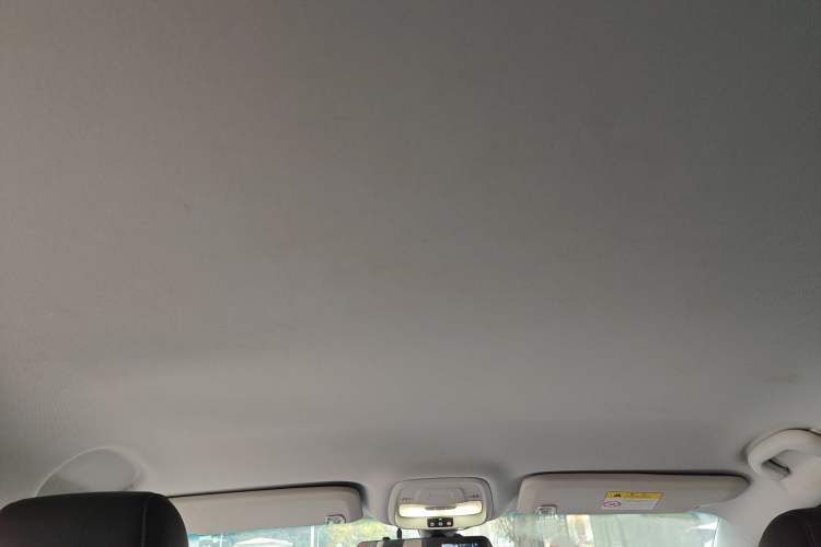 Used Buick Velite 6 2023 Revised Version 430 km Range – Commuter Edition