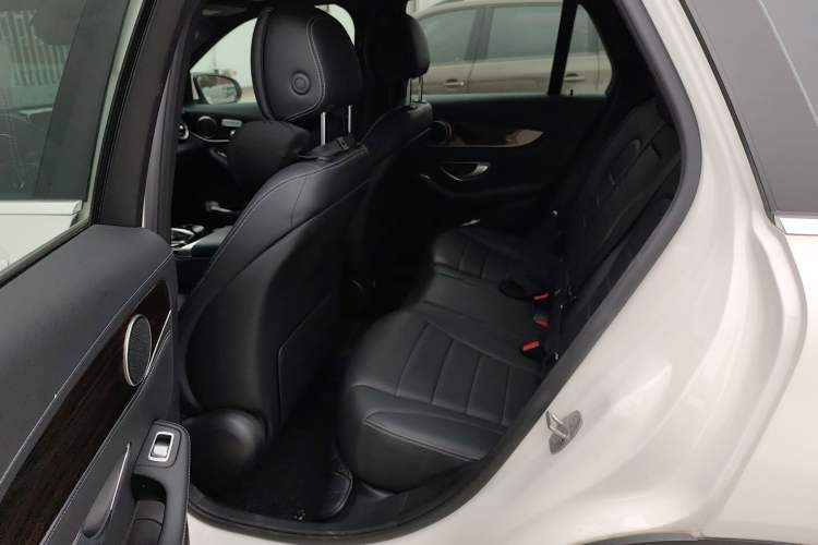 Used Mercedes-Benz GLC 2018 Facelifted GLC 260 4MATIC Dynamic Edition
