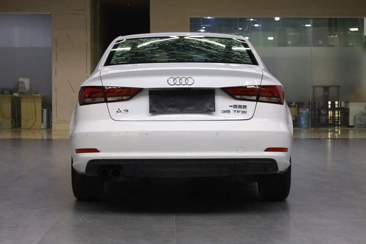 Used Audi A3 2014 Limousine 35 TFSI Automatic Advanced Model
